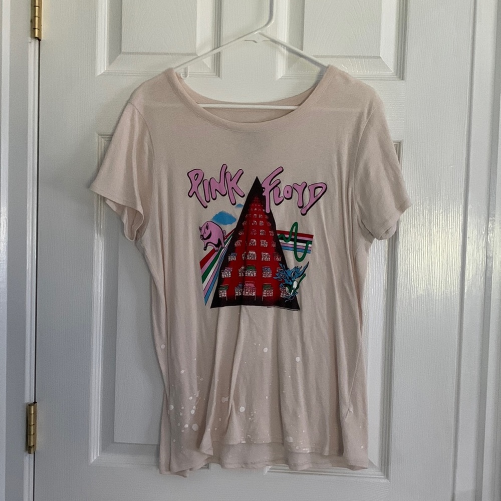Pink Floyd splatter graphic tee